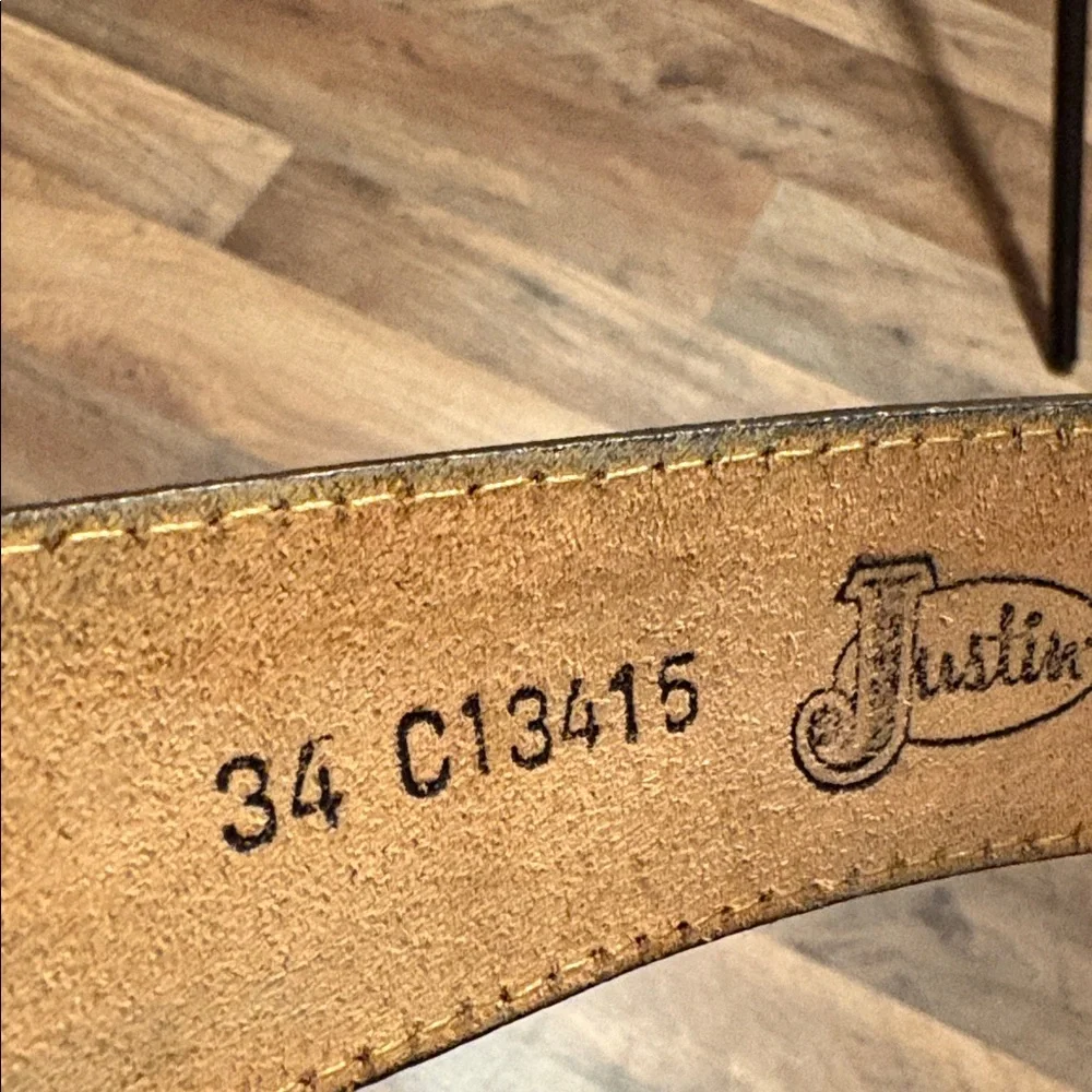 Justin Brand Tan Leather Belt with Camouflage Accent Size 34 Unisex Men or Women - Picture 3 of 13